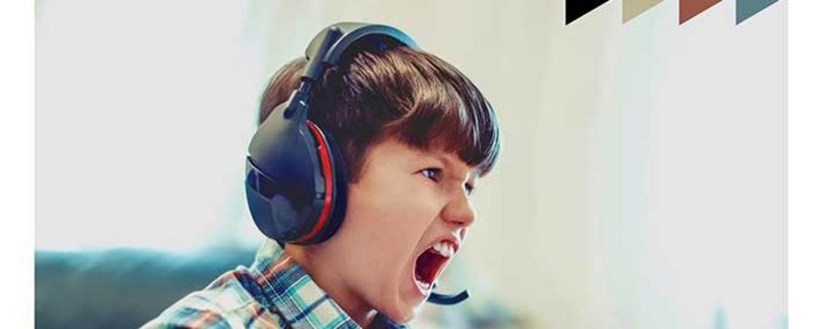 Flyerausschnitt „Computerspiele unterm Weihnachtsbaum"